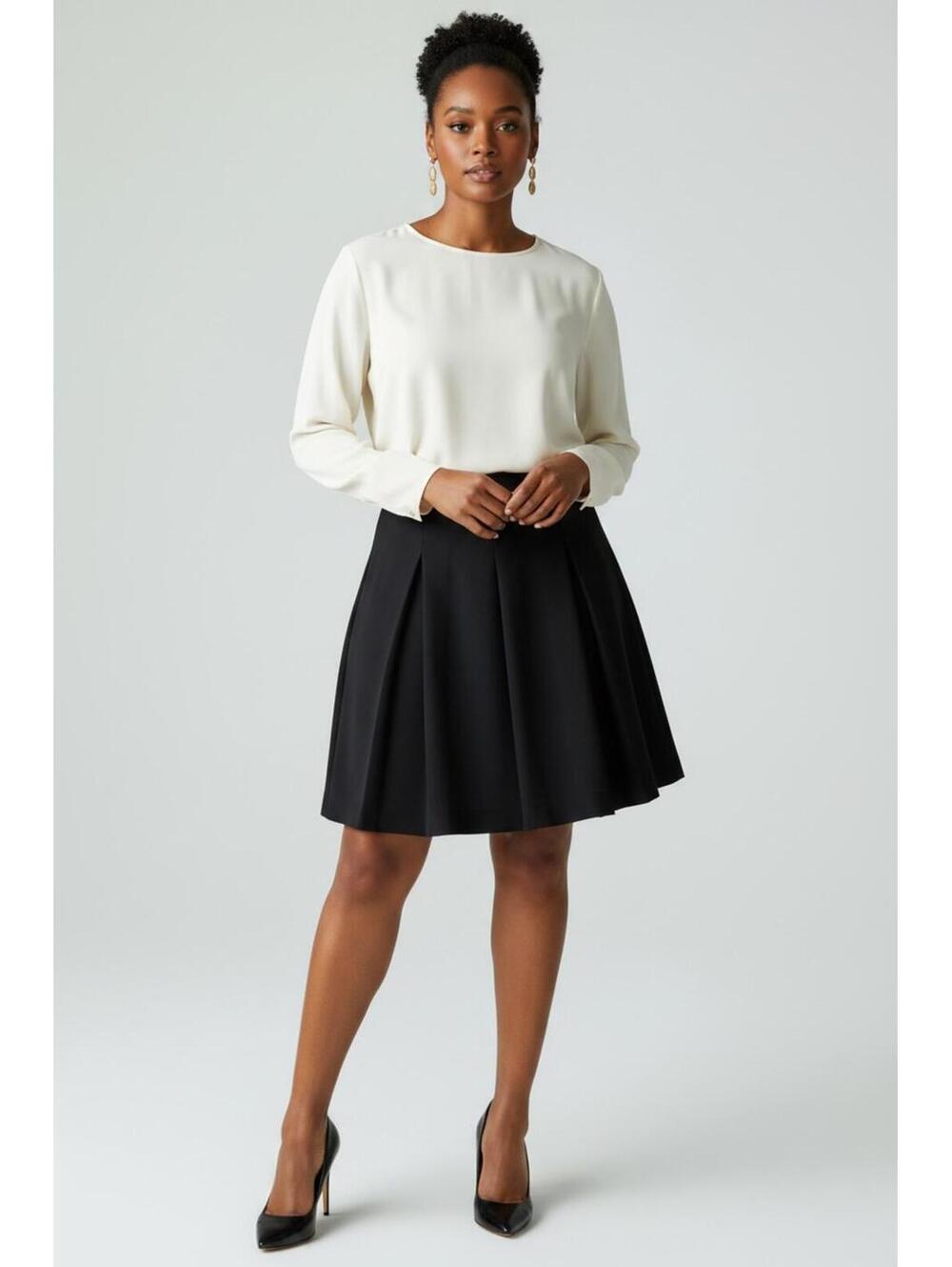VTG Christy Girl High-Waist Pleated Short Black A-Line Skirt, Size 14, EUC